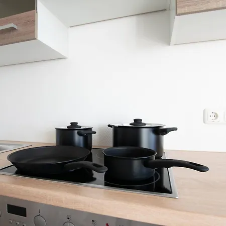 T&k - - 3 Apartament
